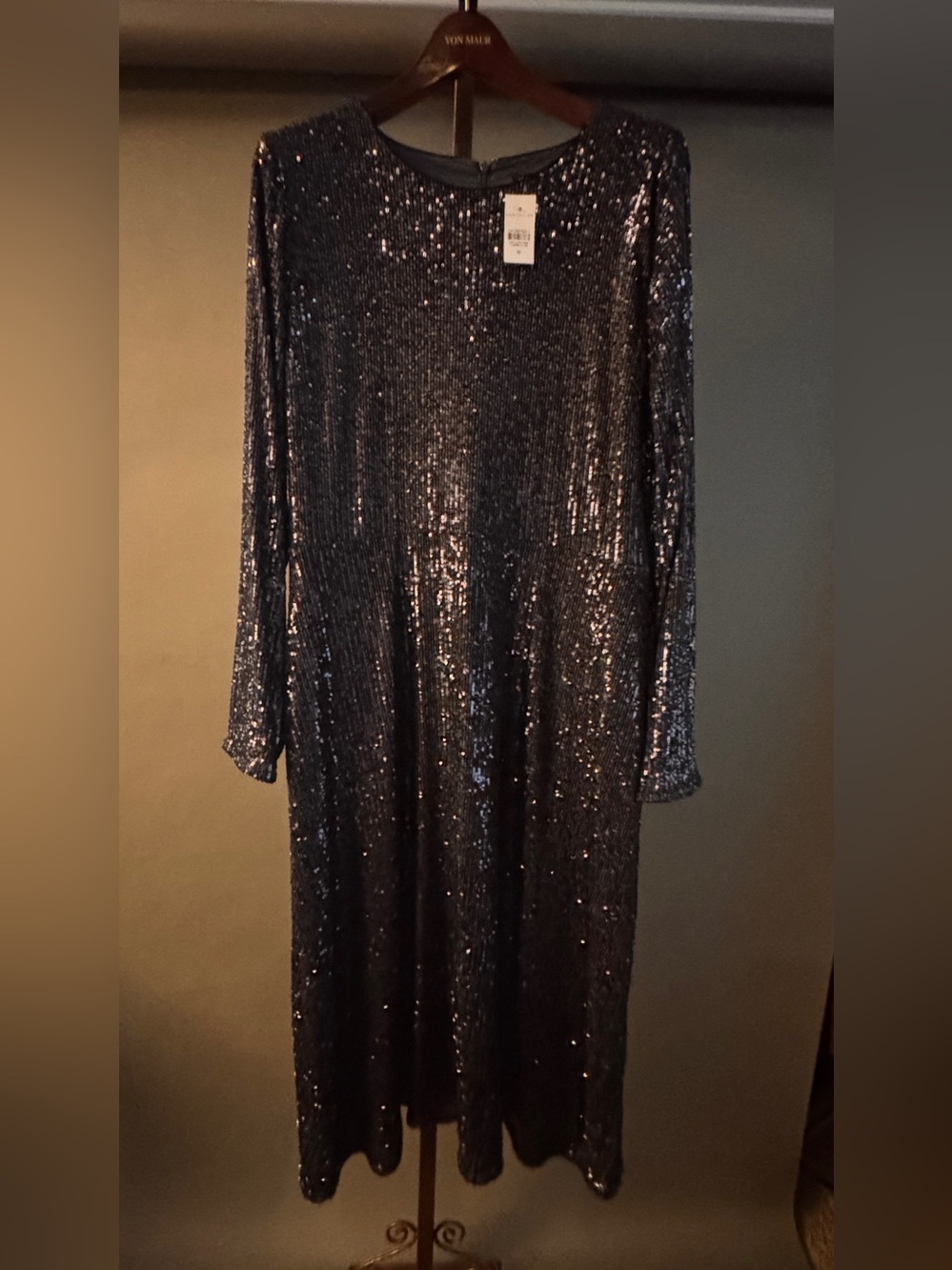 NEW Ann Taylor Black Sequin Cocktail Dress – Size 16